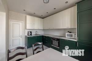 4-к квартира, вторичка, 103м2, 12/17 этаж