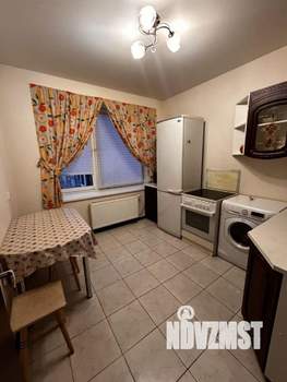 1-к квартира, вторичка, 32м2, 12/18 этаж