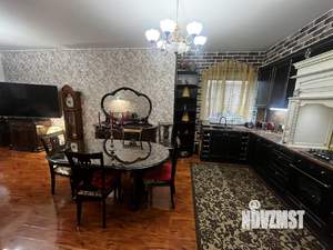 3-к квартира, вторичка, 98м2, 1/4 этаж