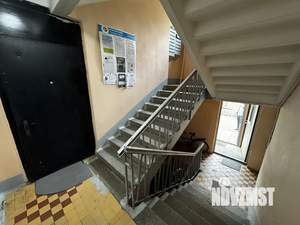 2-к квартира, вторичка, 42м2, 1/5 этаж