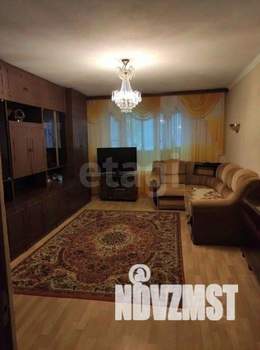 3-к квартира, вторичка, 76м2, 1/9 этаж