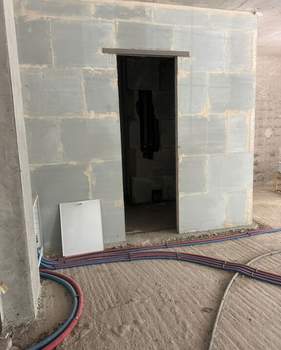 1-к квартира, вторичка, 76м2, 1/6 этаж