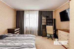 3-к квартира, вторичка, 60м2, 14/14 этаж
