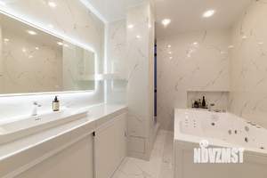 3-к квартира, вторичка, 135м2, 24/26 этаж