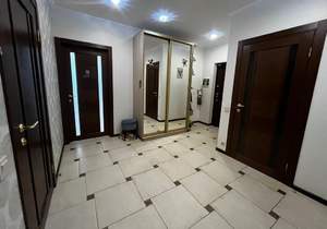 2-к квартира, вторичка, 78м2, 10/25 этаж