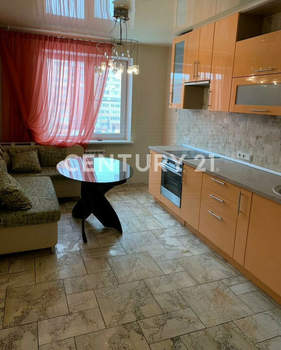 2-к квартира, вторичка, 62м2, 6/17 этаж