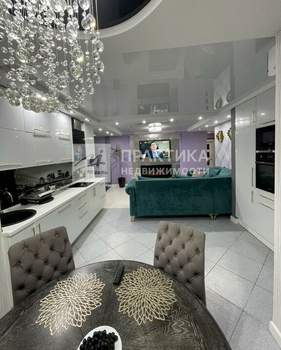 3-к квартира, вторичка, 75м2, 17/17 этаж