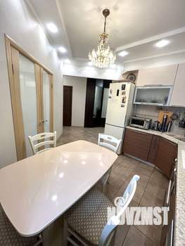 2-к квартира, вторичка, 65м2, 2/4 этаж