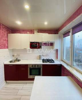 1-к квартира, вторичка, 33м2, 9/9 этаж