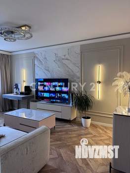 2-к квартира, вторичка, 65м2, 2/19 этаж