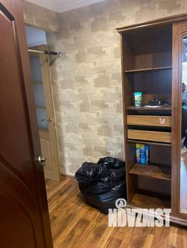 4-к квартира, вторичка, 61м2, 5/5 этаж