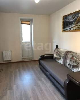 2-к квартира, вторичка, 65м2, 1/17 этаж