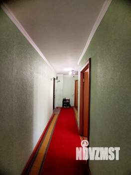 4-к квартира, вторичка, 63м2, 1/9 этаж