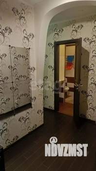 2-к квартира, вторичка, 58м2, 8/19 этаж