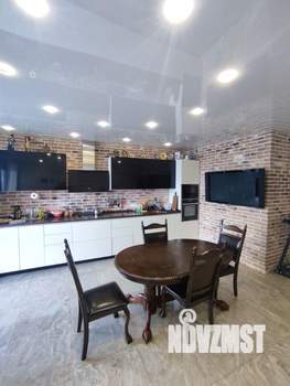 3-к квартира, вторичка, 95м2, 11/14 этаж