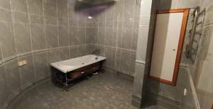 3-к квартира, вторичка, 113м2, 1/9 этаж