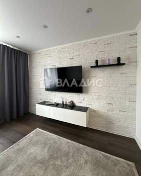 1-к квартира, вторичка, 50м2, 14/18 этаж