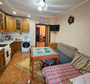 2-к квартира, вторичка, 72м2, 2/17 этаж