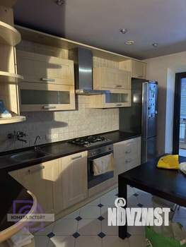 2-к квартира, вторичка, 66м2, 9/9 этаж