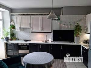 2-к квартира, вторичка, 69м2, 4/4 этаж