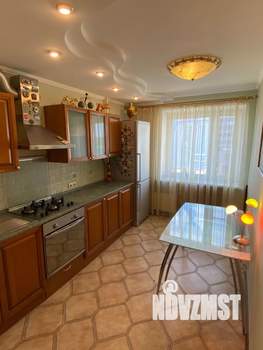 4-к квартира, вторичка, 74м2, 6/9 этаж