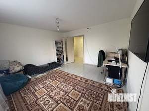 2-к квартира, вторичка, 63м2, 1/17 этаж