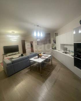2-к квартира, вторичка, 74м2, 3/4 этаж
