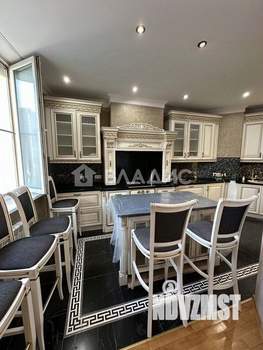 2-к квартира, вторичка, 58м2, 8/19 этаж