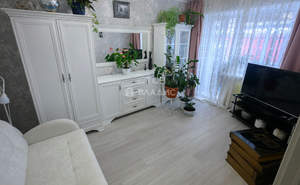 2-к квартира, вторичка, 42м2, 5/5 этаж