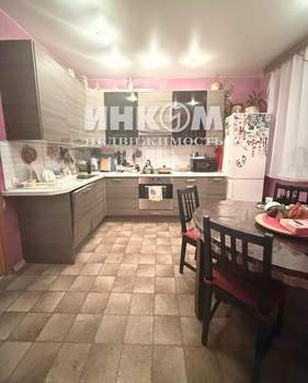 3-к квартира, вторичка, 105м2, 16/25 этаж