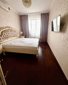 3-к квартира, вторичка, 82м2, 19/19 этаж