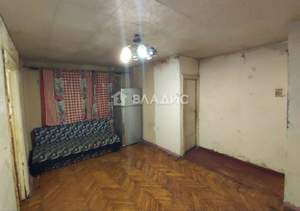 2-к квартира, вторичка, 45м2, 1/5 этаж