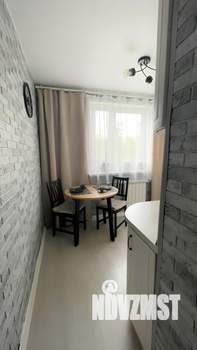 2-к квартира, вторичка, 44м2, 3/5 этаж