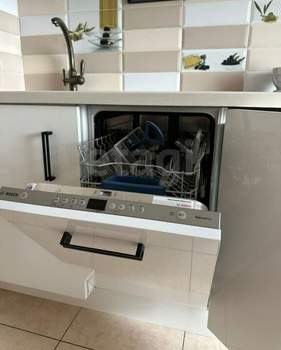 4-к квартира, вторичка, 101м2, 14/25 этаж