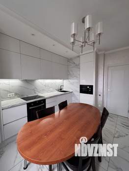 3-к квартира, вторичка, 63м2, 11/23 этаж