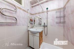 2-к квартира, вторичка, 40м2, 1/5 этаж