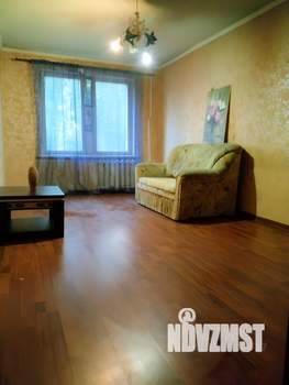 3-к квартира, вторичка, 63м2, 1/5 этаж