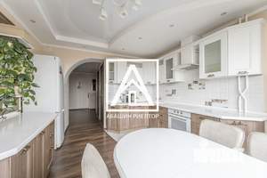 2-к квартира, вторичка, 67м2, 8/17 этаж