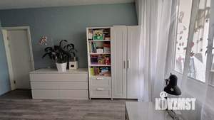 2-к квартира, вторичка, 63м2, 9/17 этаж