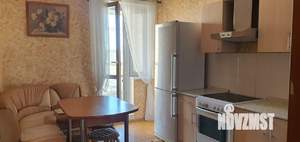 2-к квартира, вторичка, 68м2, 6/19 этаж
