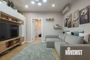 2-к квартира, вторичка, 63м2, 8/25 этаж