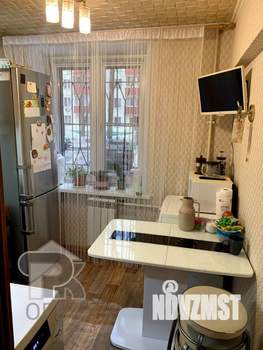 2-к квартира, вторичка, 44м2, 1/5 этаж