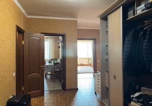 2-к квартира, вторичка, 80м2, 8/18 этаж