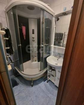 2-к квартира, вторичка, 44м2, 3/5 этаж