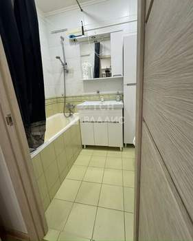 2-к квартира, вторичка, 44м2, 9/9 этаж