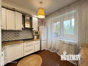 3-к квартира, вторичка, 85м2, 1/17 этаж