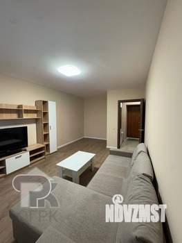 1-к квартира, вторичка, 40м2, 10/14 этаж