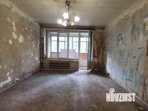 2-к квартира, вторичка, 52м2, 1/9 этаж