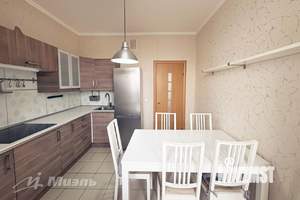 3-к квартира, вторичка, 70м2, 16/18 этаж
