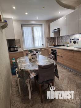 4-к квартира, вторичка, 102м2, 1/9 этаж